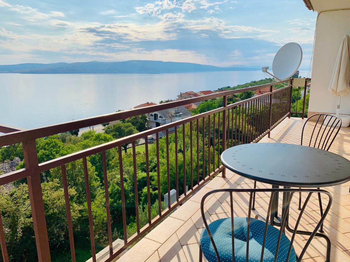 Apartment Ferias Senj  Bagian luar foto