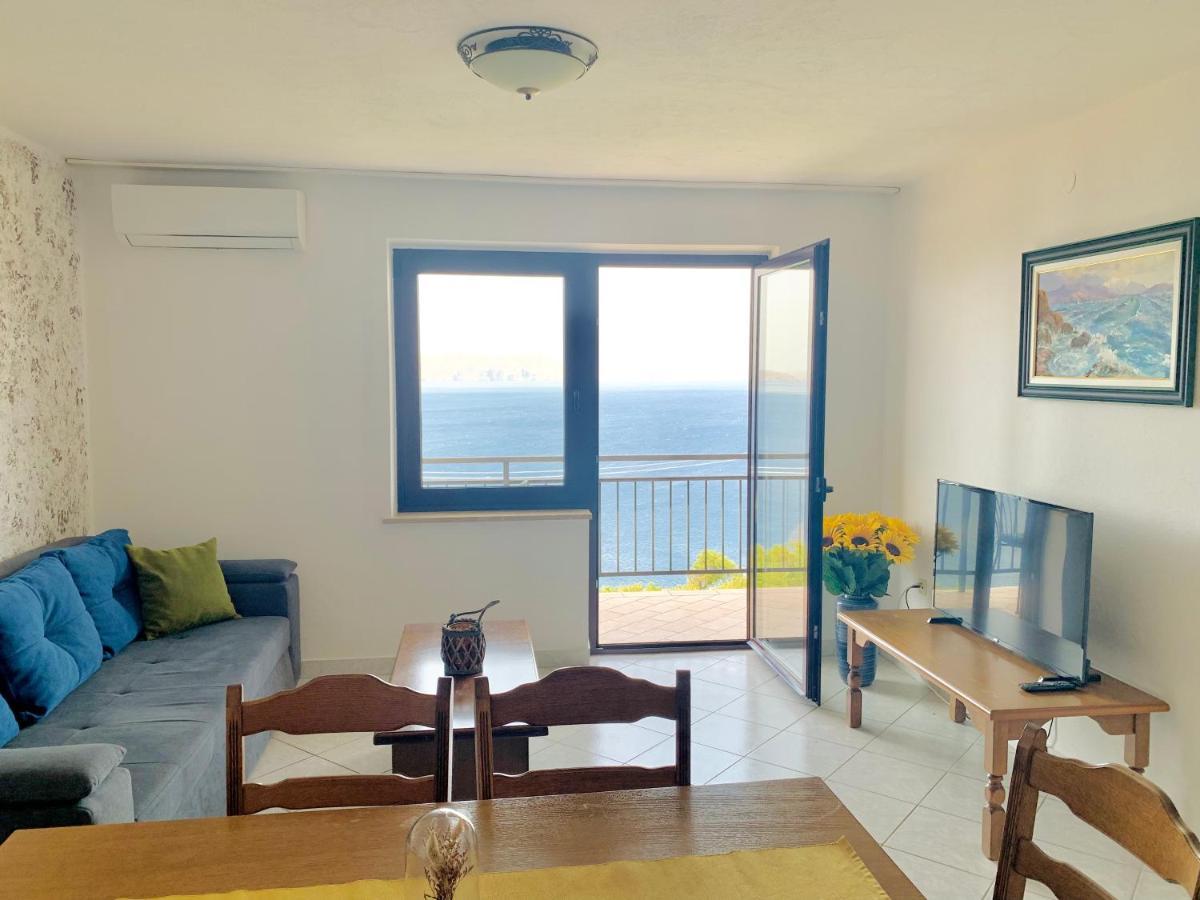 Apartment Ferias Senj  Bagian luar foto